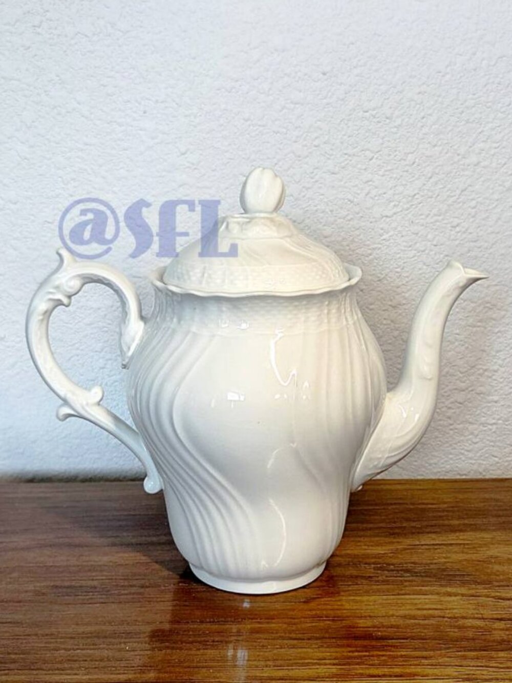 Vtg Richard Ginori Vecchio Ceramic White Teapot Coffee Pot Collectible Italy